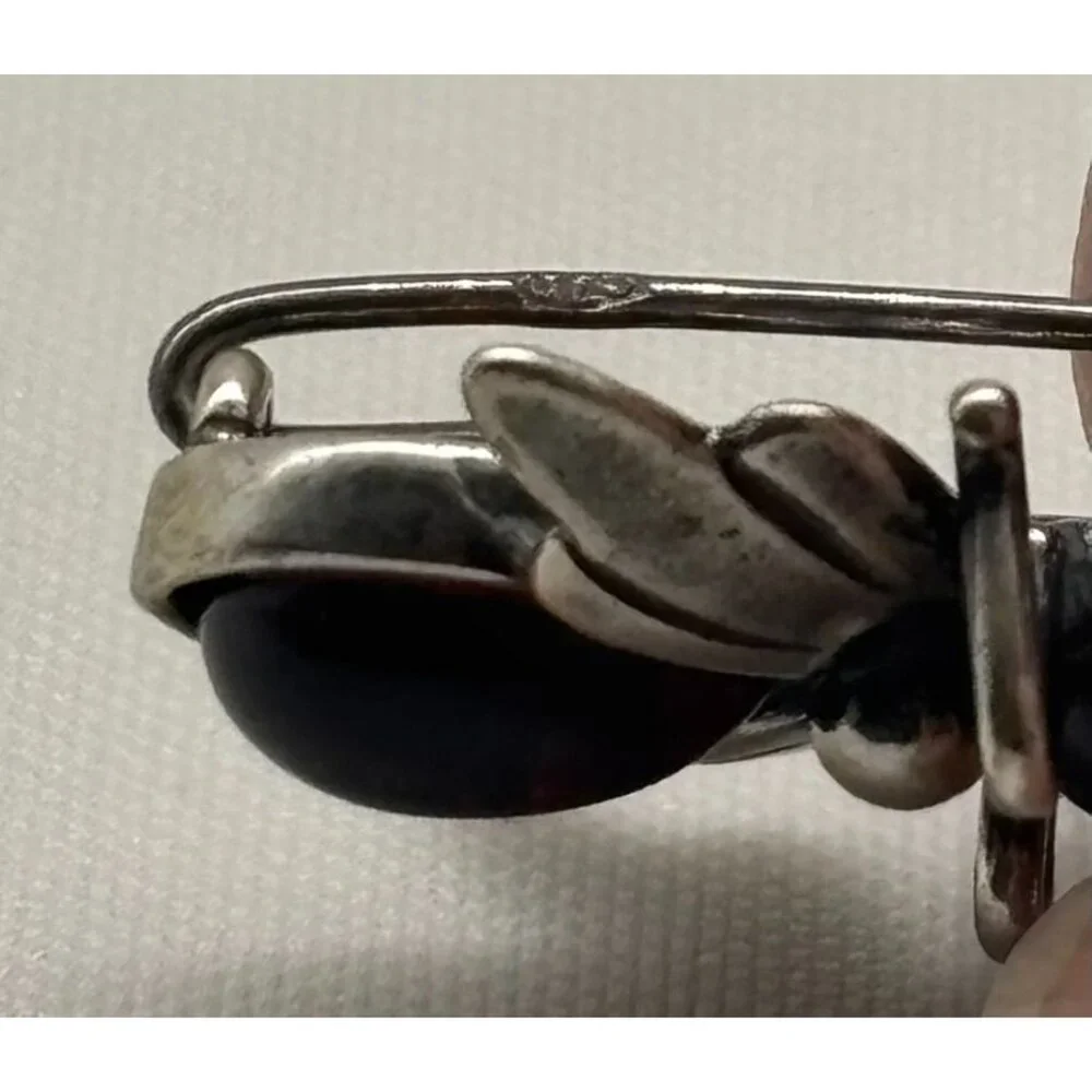 Vintage Sterling Silver .925 and Amber Bee Pin or Brooch, Marked "925" Unsigned~ - Picture 12 of 13